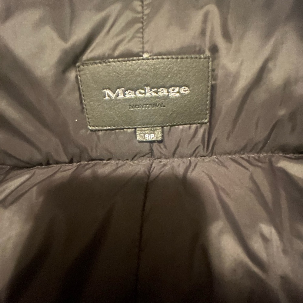 Mackage Charcoal Puffer Coat - Picture 8 of 8